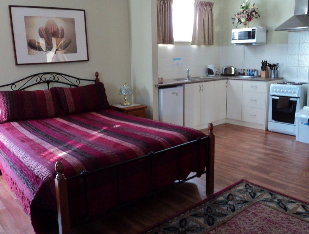 レッドクリフ アーマデール コッテージ ベッド&ブレックファースト Bed & Breakfast エクステリア 写真