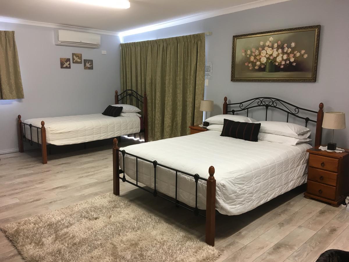 レッドクリフ アーマデール コッテージ ベッド&ブレックファースト Bed & Breakfast エクステリア 写真