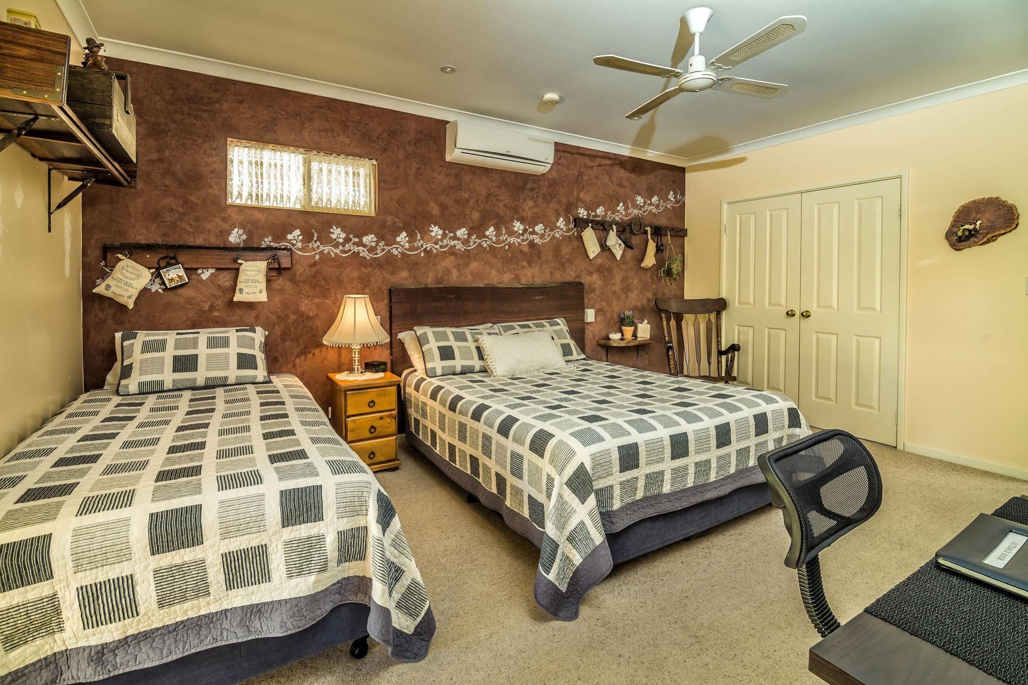 レッドクリフ アーマデール コッテージ ベッド&ブレックファースト Bed & Breakfast エクステリア 写真